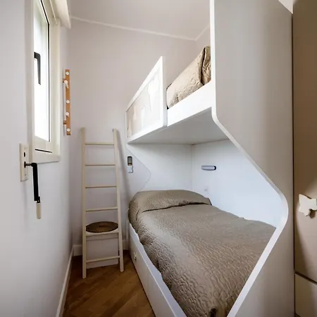 Skyline Mirjana - Cozy With Terrace Appartamento Bari