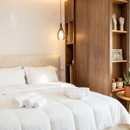 Apartman Skyline Mirjana - Cozy With Terrace Bari