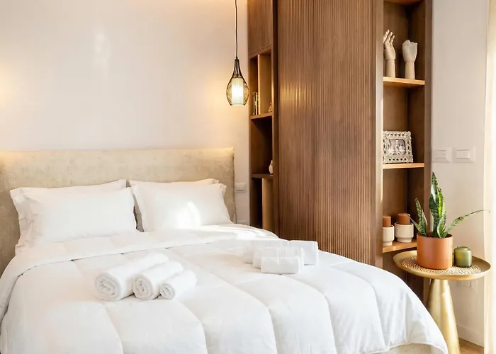 Apartman Skyline Mirjana - Cozy With Terrace Bari