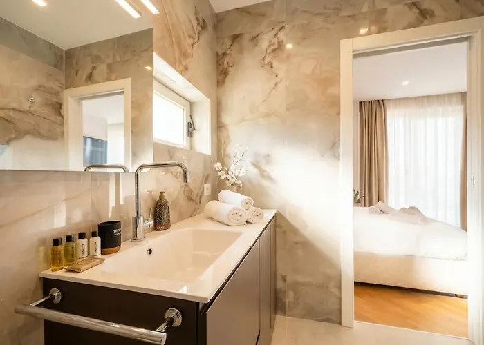 Skyline Mirjana - Cozy With Terrace Bari